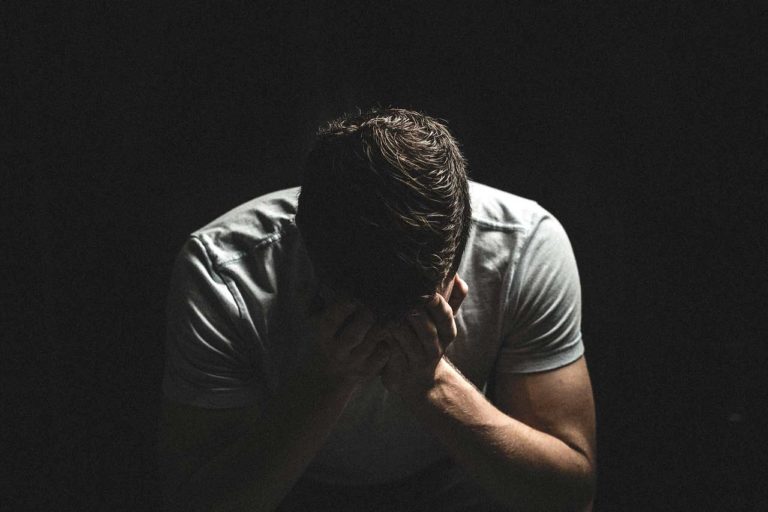 unglücklich verliebt - Sie müssen endlich loslassen